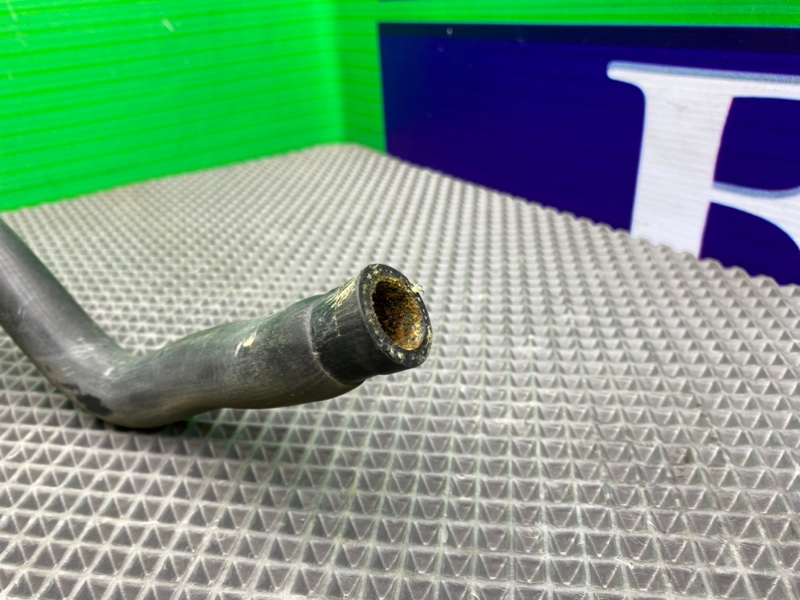 Патрубок, 1000 рублей, Калининград