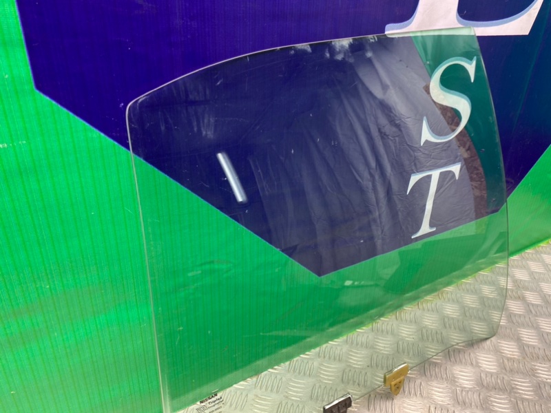 Стекло двери, 1100 рублей, Калининград