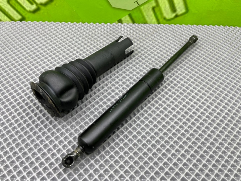 Амортизатор багажника, 1500 рублей, Калининград