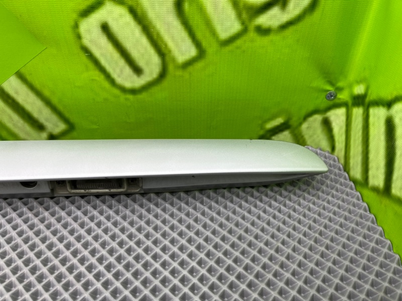 Накладка крышки багажника, 1400 рублей, Калининград