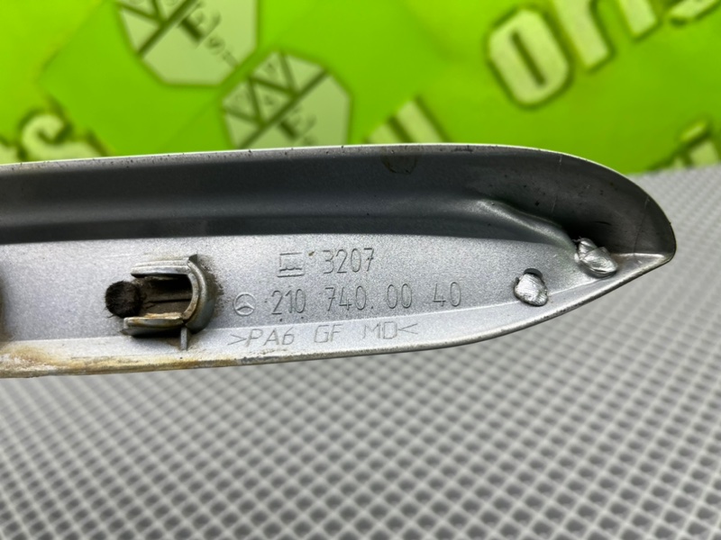 Накладка крышки багажника, 1400 рублей, Калининград