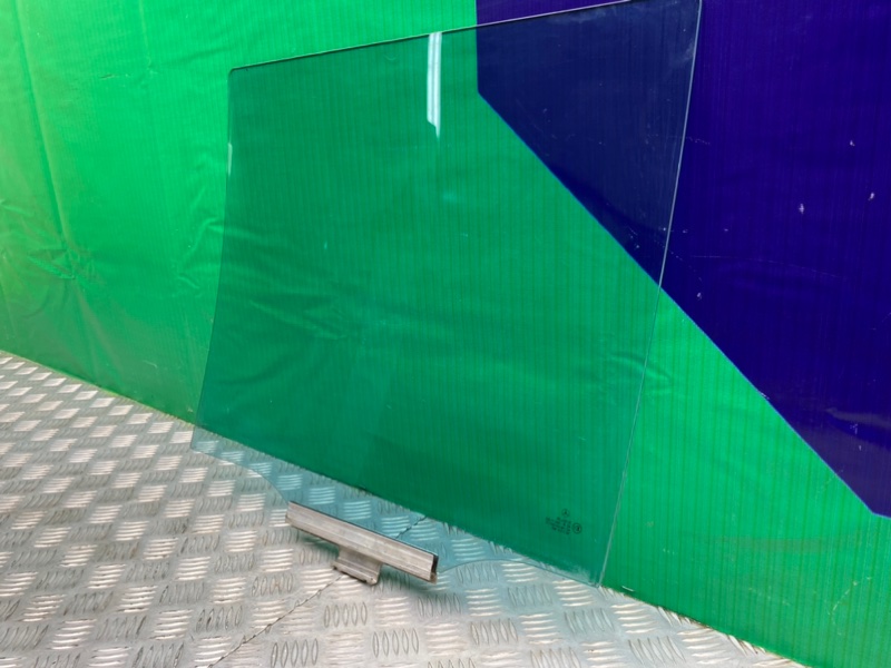 Стекло двери, 1100 рублей, Калининград