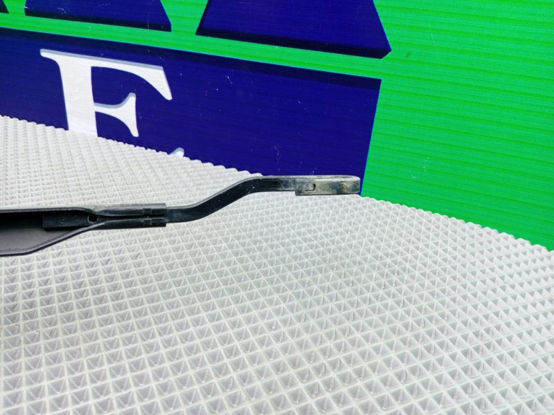 Дворник лобового стекла, 1100 рублей, Калининград