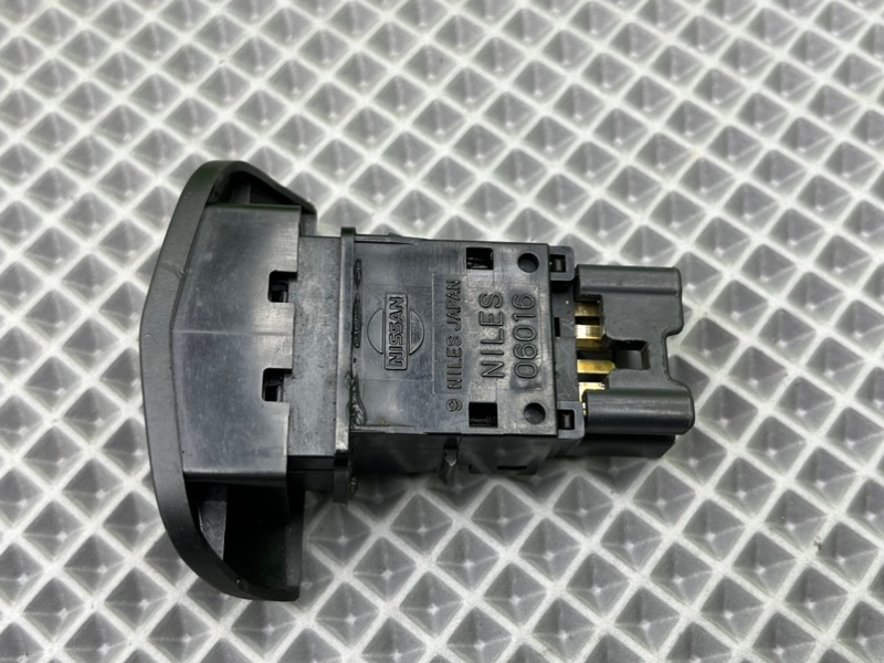 Кнопка аварийной сигнализации, 1100 рублей, Калининград