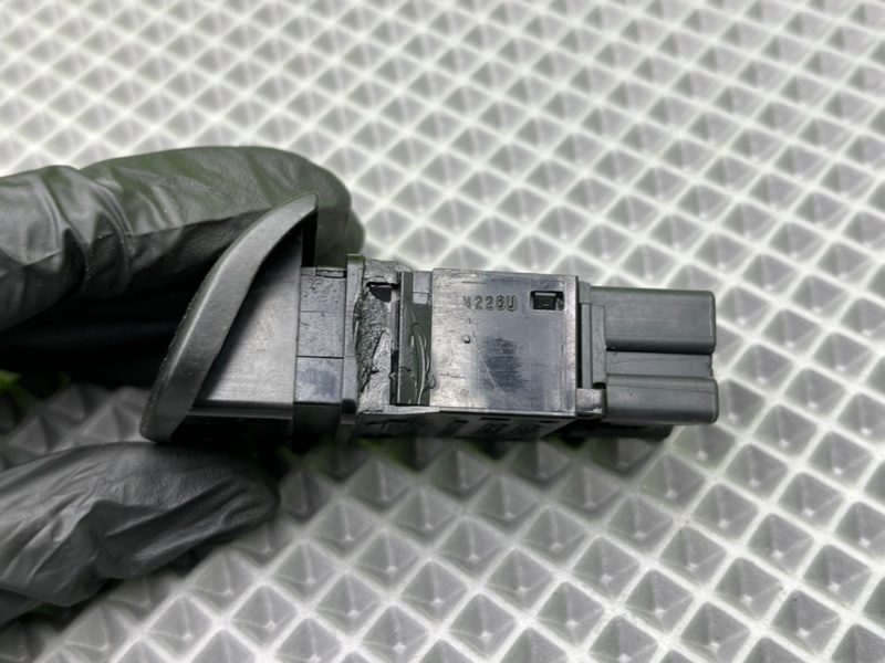 Кнопка аварийной сигнализации, 1100 рублей, Калининград