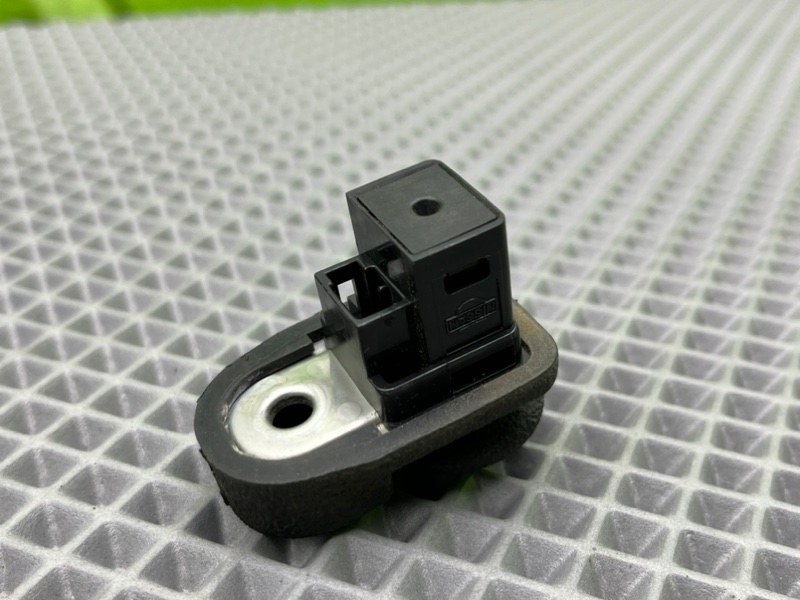 Концевик двери, 400 рублей, Калининград