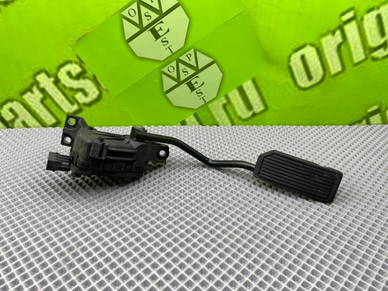 Педаль газа, 1900 рублей, Калининград