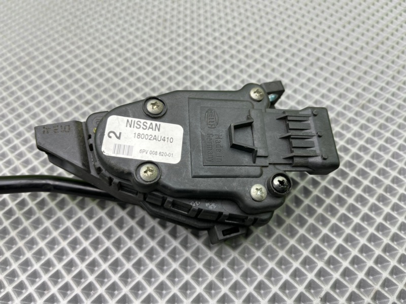 Педаль газа, 1900 рублей, Калининград