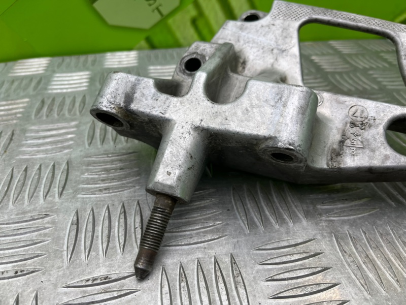 Кронштейн двигателя, 900 рублей, Калининград