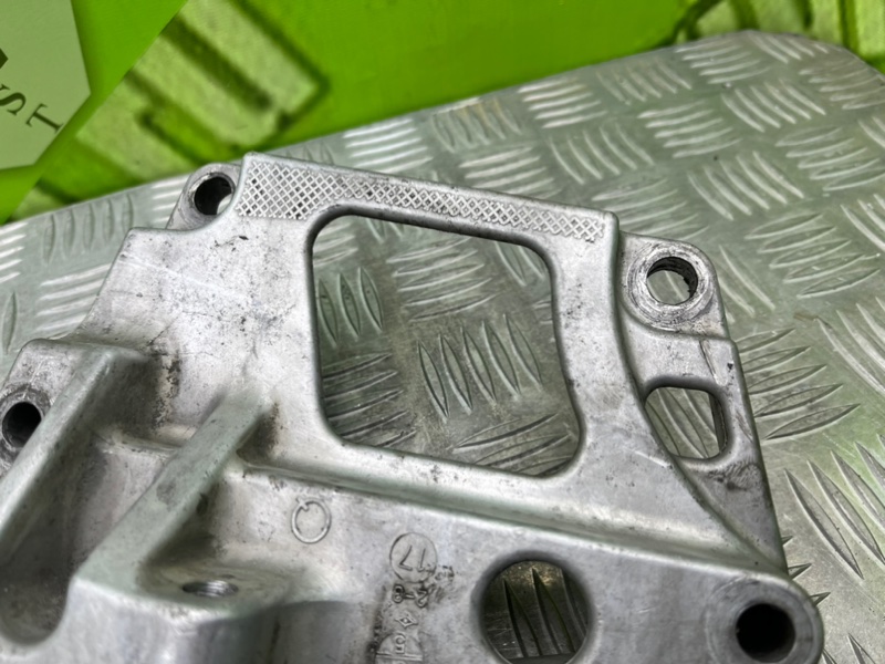 Кронштейн двигателя, 900 рублей, Калининград