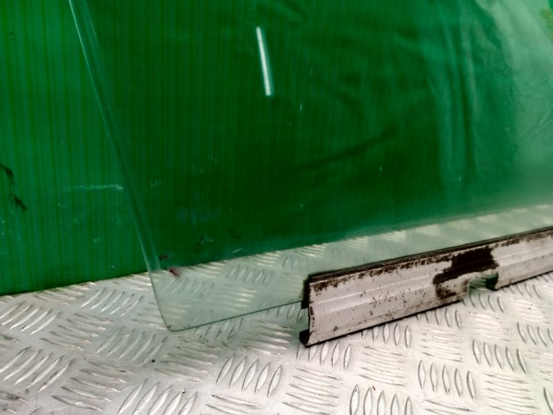 Стекло двери, 1000 рублей, Калининград