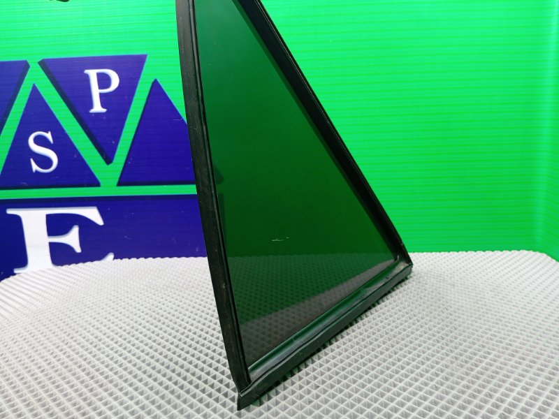 Форточка двери, 1000 рублей, Калининград