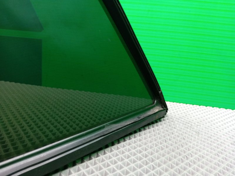 Форточка двери, 1000 рублей, Калининград