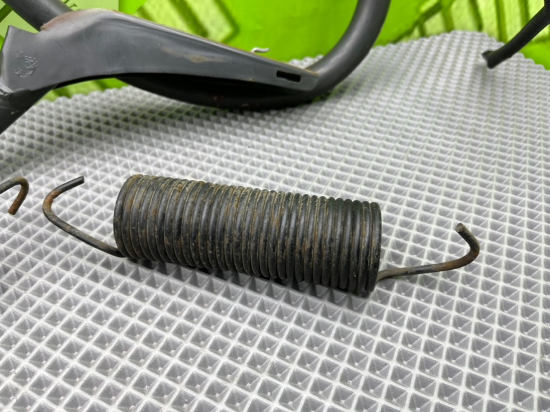 Петли багажника, 1900 рублей, Калининград