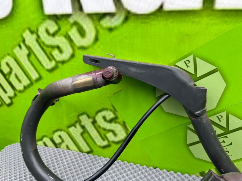 Петли багажника, 1900 рублей, Калининград