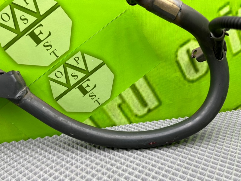 Петли багажника, 1900 рублей, Калининград