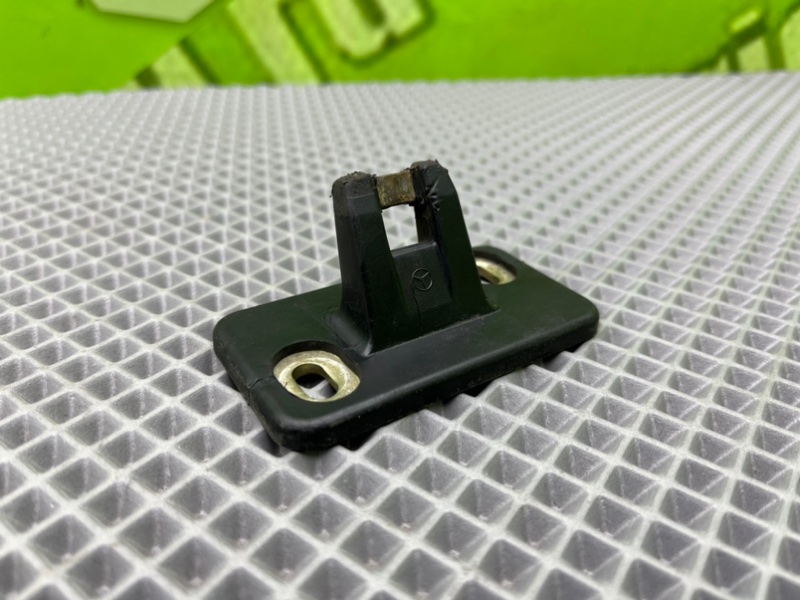 Ответная часть замка, 700 рублей, Калининград