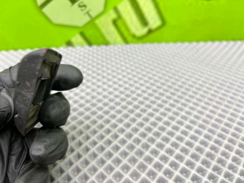 Молдинг крыла, 700 рублей, Калининград