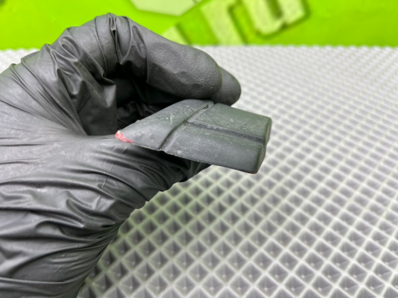 Молдинг крыла, 700 рублей, Калининград