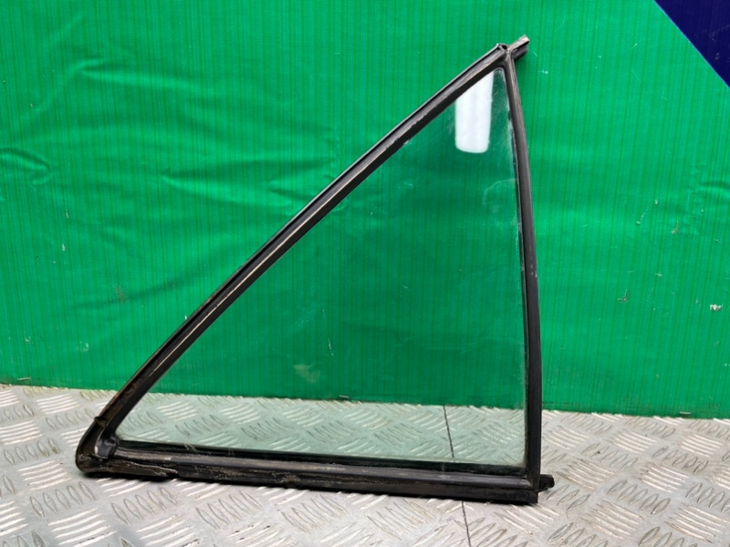 Форточка двери, 1000 рублей, Калининград