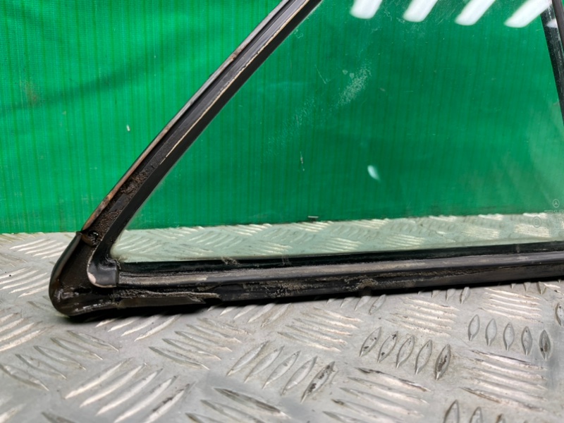 Форточка двери, 1000 рублей, Калининград