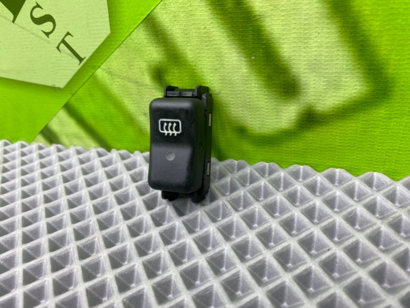 Кнопка обогрева заднего стекла, 700 рублей, Калининград