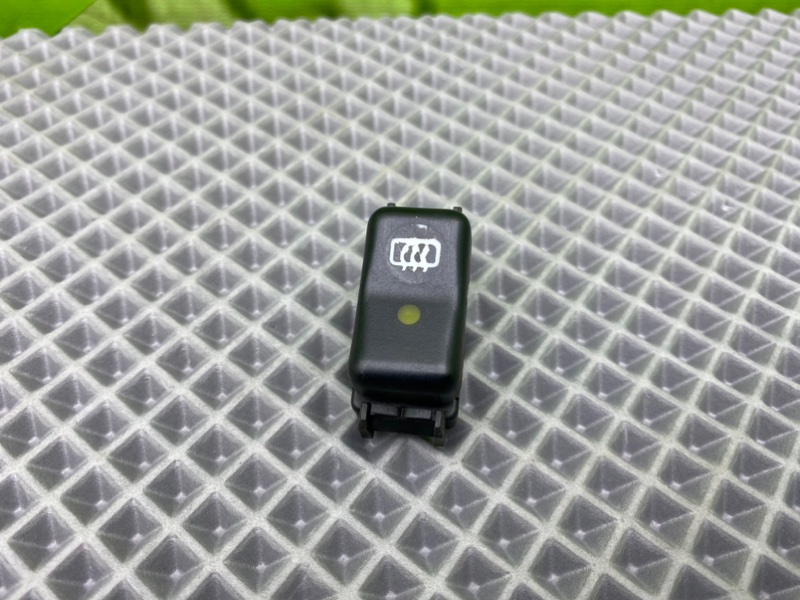 Кнопка обогрева заднего стекла, 600 рублей, Калининград