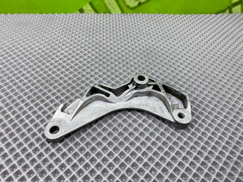 Кронштейн генератора, 1200 рублей, Калининград