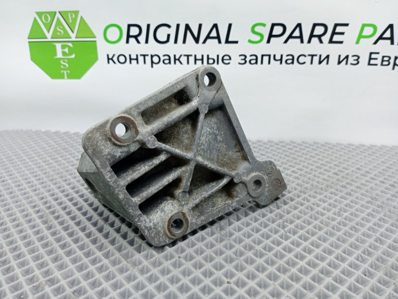 Кронштейн двигателя, 1100 рублей, Калининград