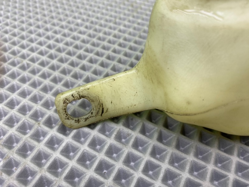 Бачок стеклоомывателя, 1000 рублей, Калининград