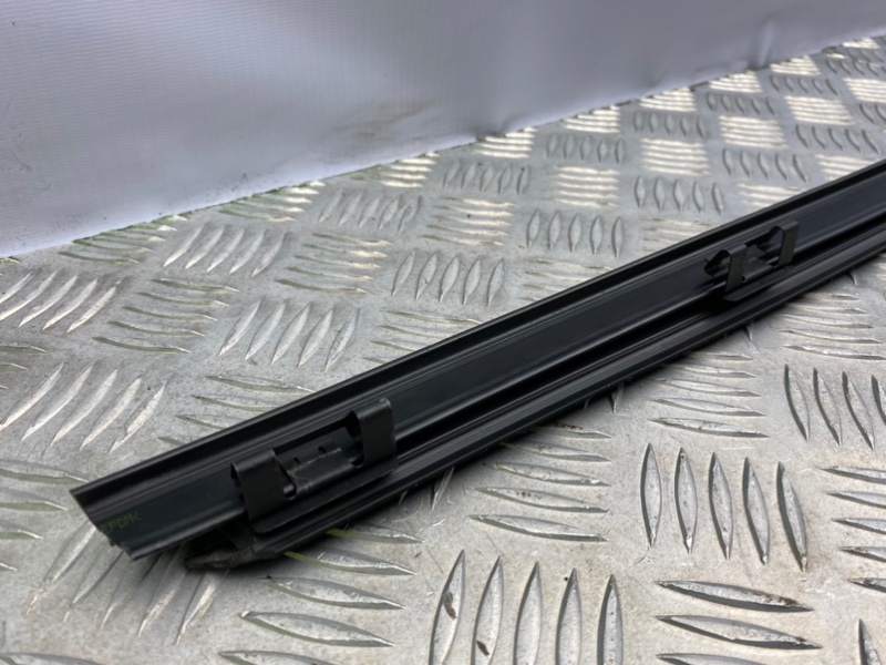 Молдинг стекла, 1100 рублей, Калининград