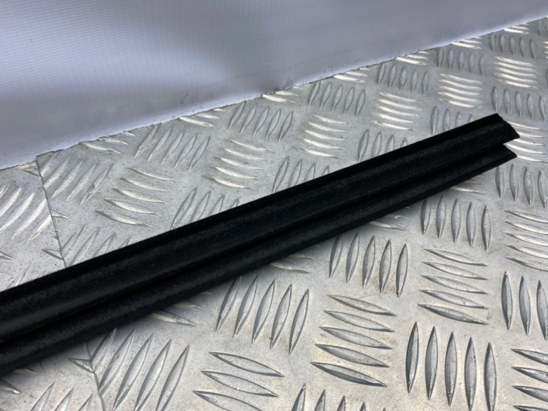 Молдинг стекла, 1100 рублей, Калининград