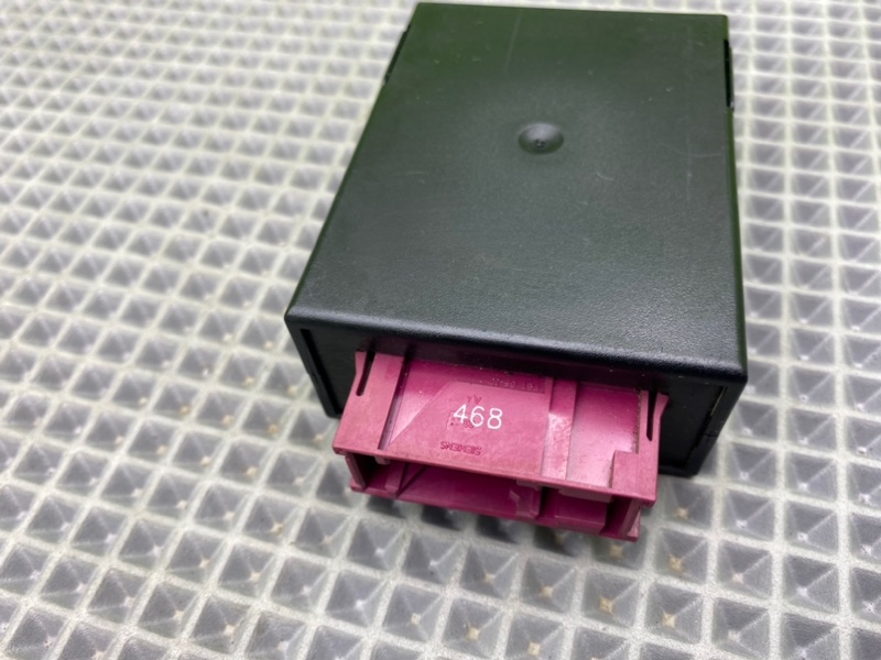 Блок управления светом, 2000 рублей, Калининград