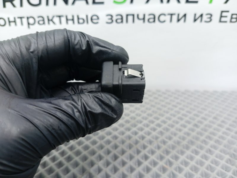 Кнопка центрального замка, 600 рублей, Калининград