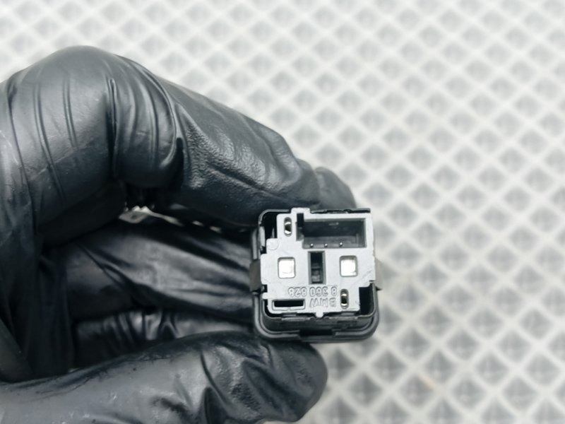 Кнопка центрального замка, 600 рублей, Калининград