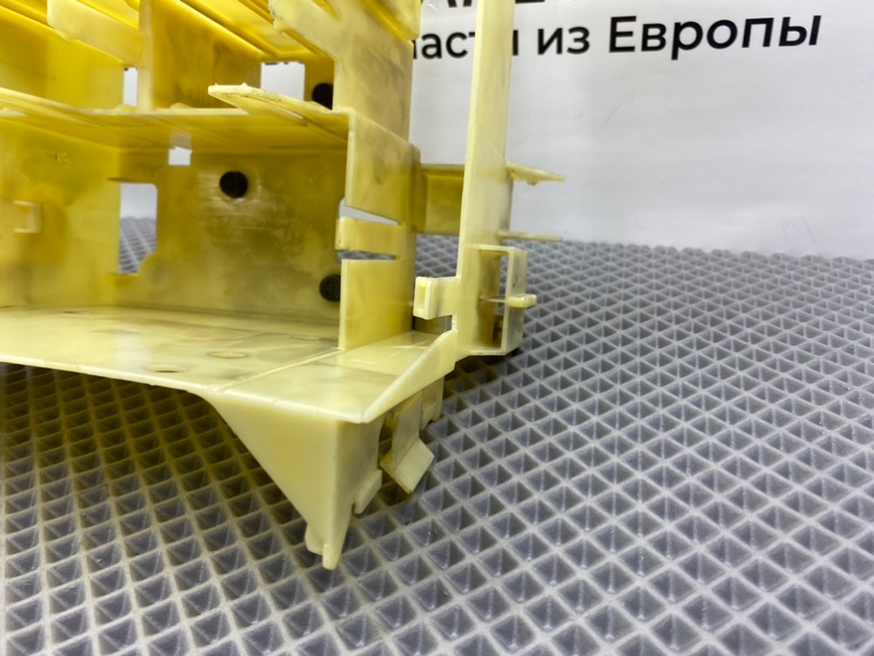 Кронштейн, 1000 рублей, Калининград