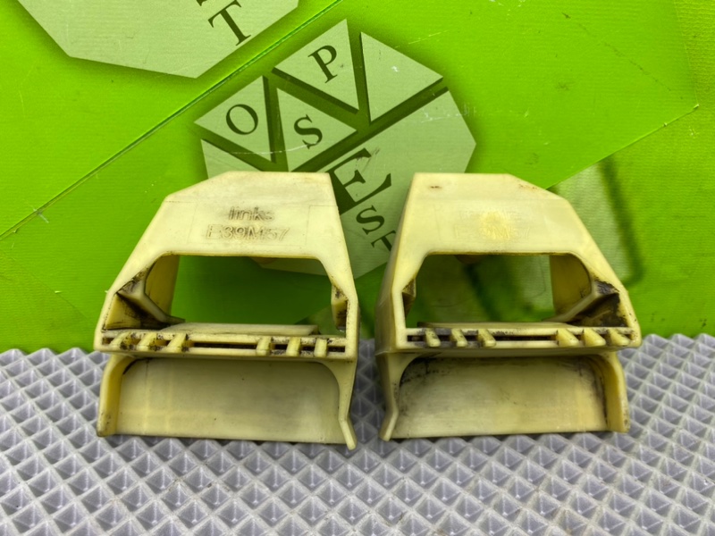 Кронштейн, 1000 рублей, Калининград