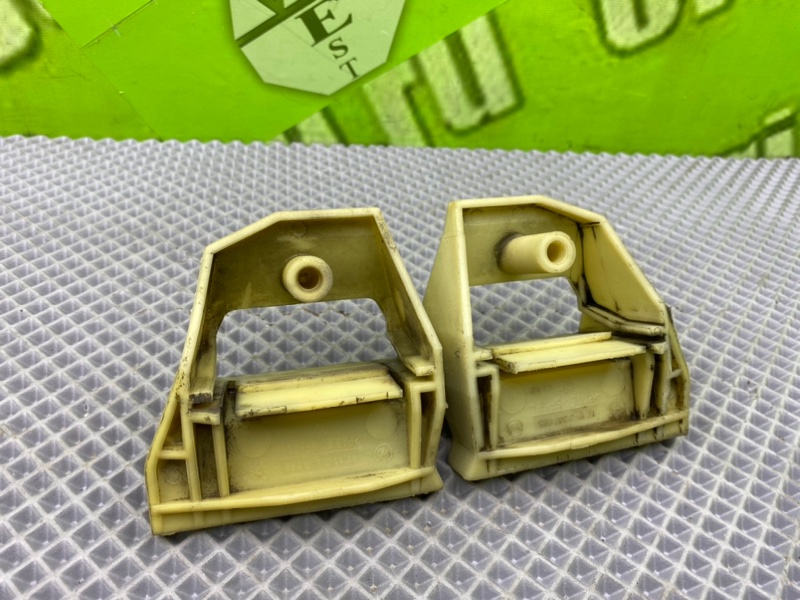 Кронштейн, 1000 рублей, Калининград