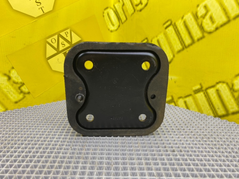 Кронштейн усилителя бампера, 1100 рублей, Калининград