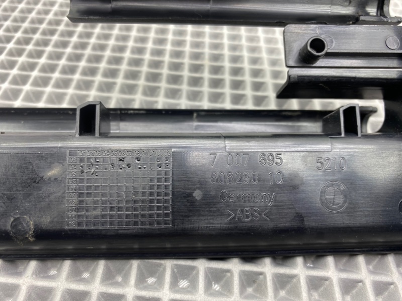 Заглушка полозьев сиденья, 700 рублей, Калининград