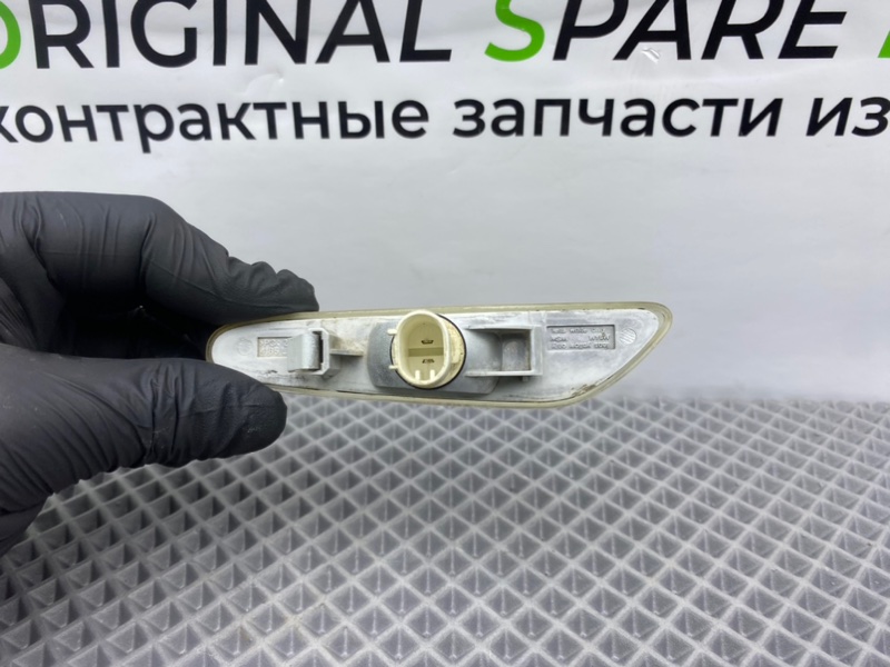 Повторитель поворота в крыло, 900 рублей, Калининград