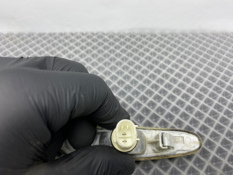 Повторитель поворота в крыло, 900 рублей, Калининград