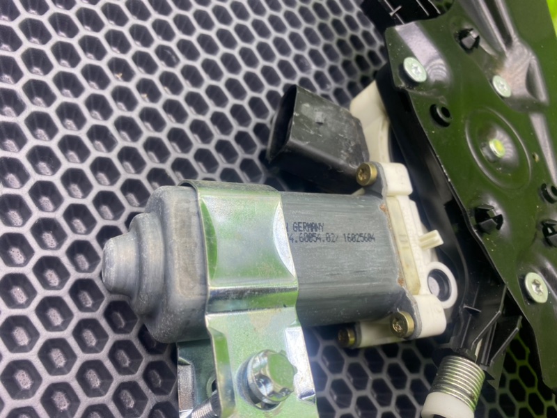 Стеклоподъемник, 2900 рублей, Калининград