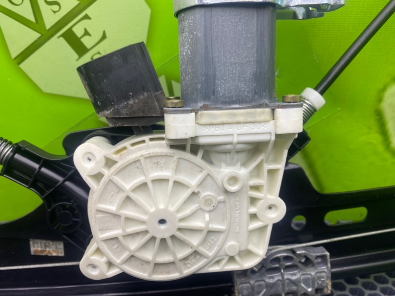 Стеклоподъемник, 2900 рублей, Калининград