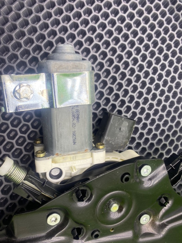 Стеклоподъемник, 2900 рублей, Калининград