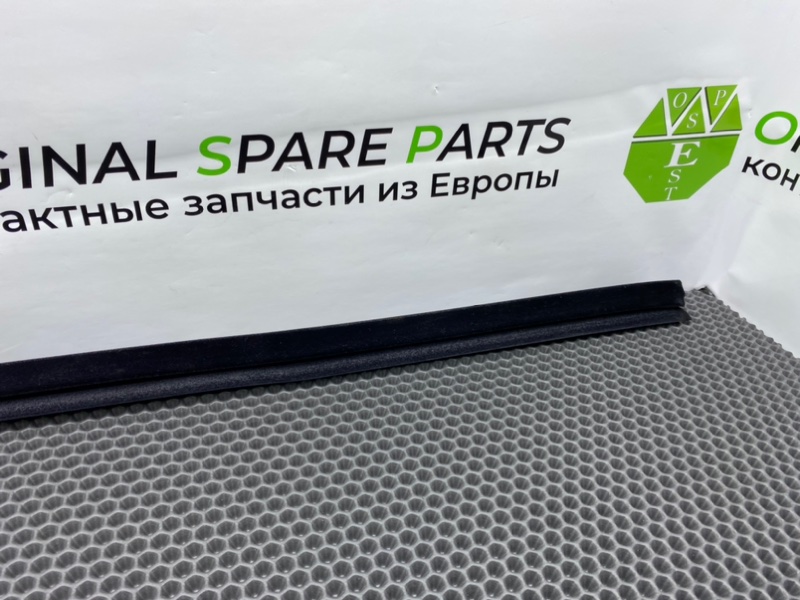 Уплотнитель стекла двери, 1100 рублей, Калининград