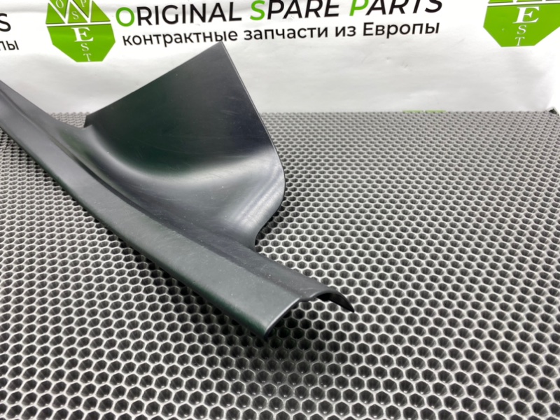 Накладка порога, 1000 рублей, Калининград