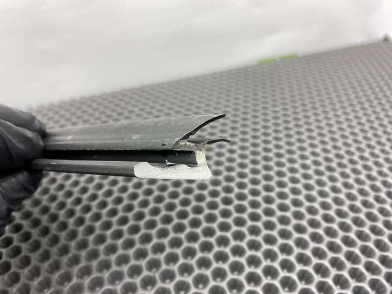 Уплотнитель стекла двери, 600 рублей, Калининград