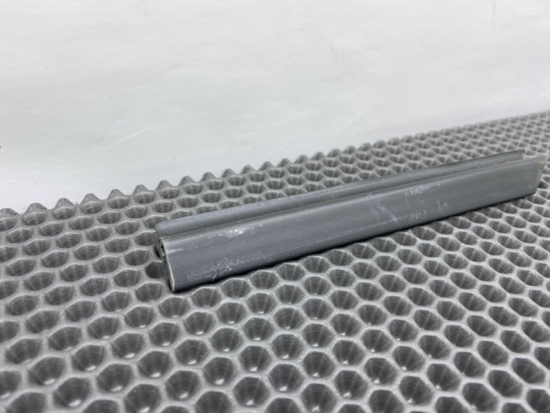 Уплотнитель стекла двери, 600 рублей, Калининград