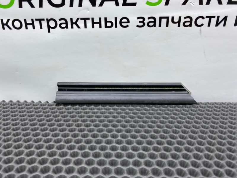 Уплотнитель стекла двери, 600 рублей, Калининград